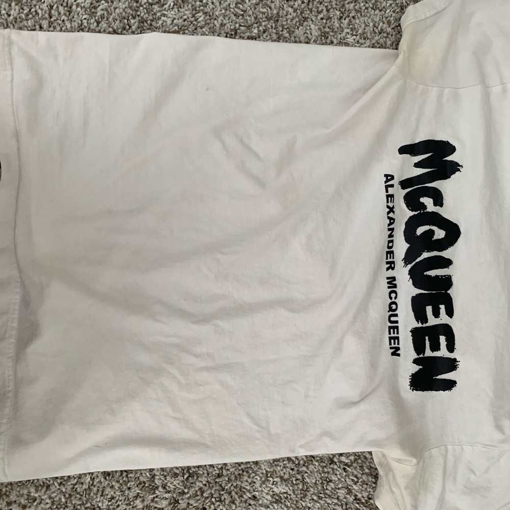 Alexander mcqueen shirt size M